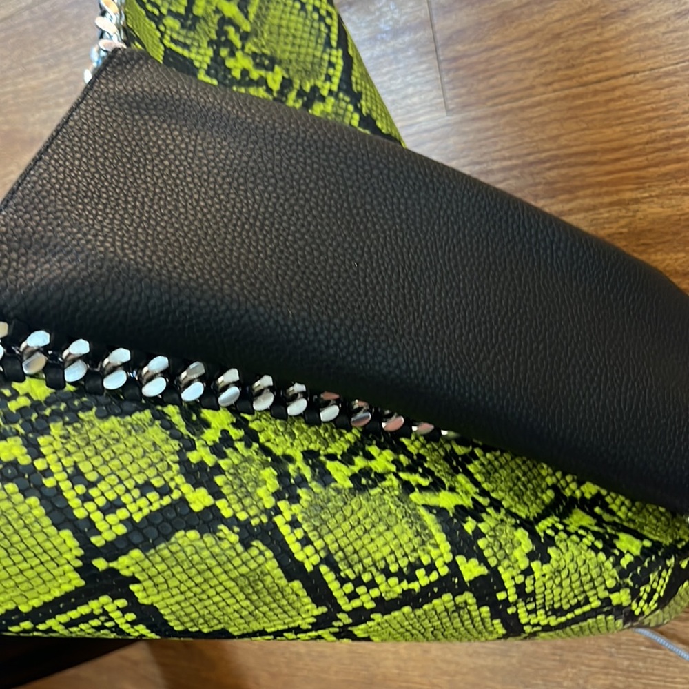 Justfab - Picture 6 of 6